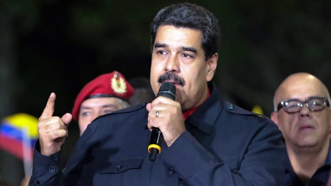 Maduro dice que &quot;viajó al futuro&quot; y aseguró &quot;que todo saldrá bien&quot;