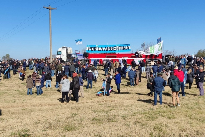 Ruralistas en asamblea en Gualeguaychú reclaman &quot;un cambio de rumbo&quot; para el sector