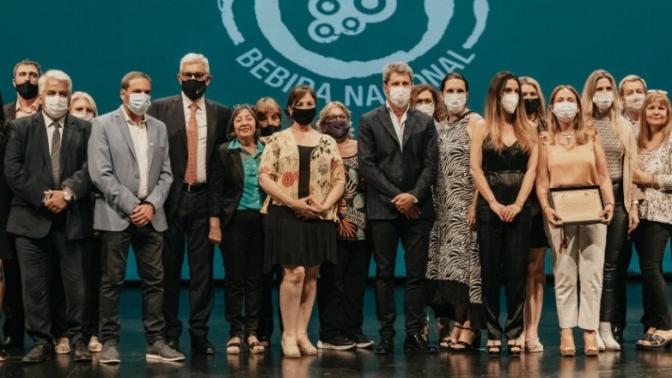 En el Día del Vino Argentino Bebida Nacional, se lanzó el programa Vino Cercano