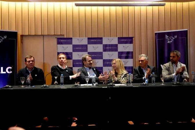 PRO y libertarios negocian contrarreloj las listas bonaerenses