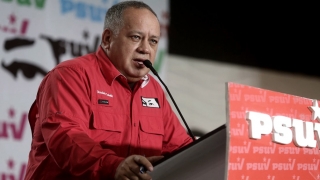Que Alberto Fern&aacute;ndez "no vaya a creer que lo eligieron porque es &eacute;l", advirti&oacute; Diosdado Cabello