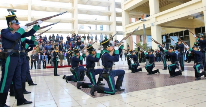 Homenaje a San Martín en el relevo de la Bandera Ciudadana