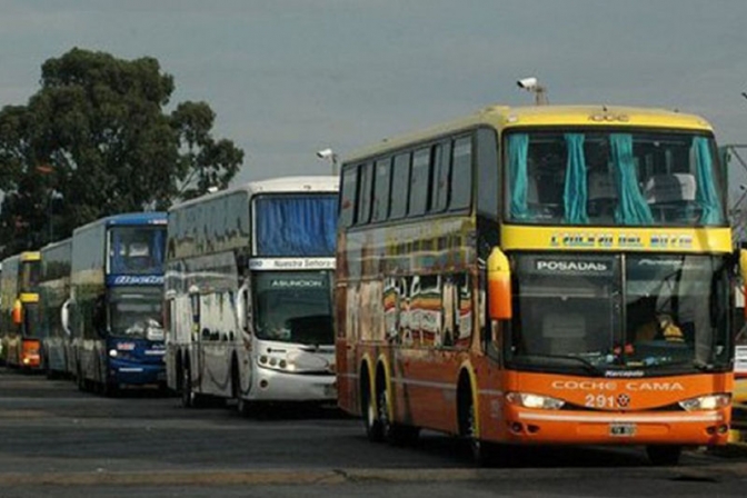 Choferes de larga distancia, de paro por tiempo indeterminado