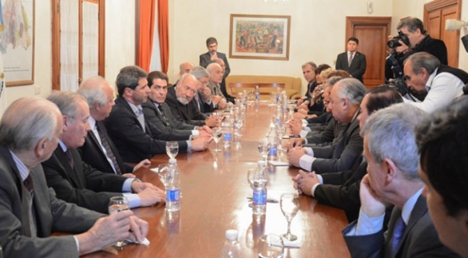 Integrantes de las Cortes de Justicia del país visitaron al gobernador