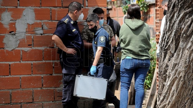 Hallaron asesinada a una joven en una zanja y detienen como presunto femicida a su pareja