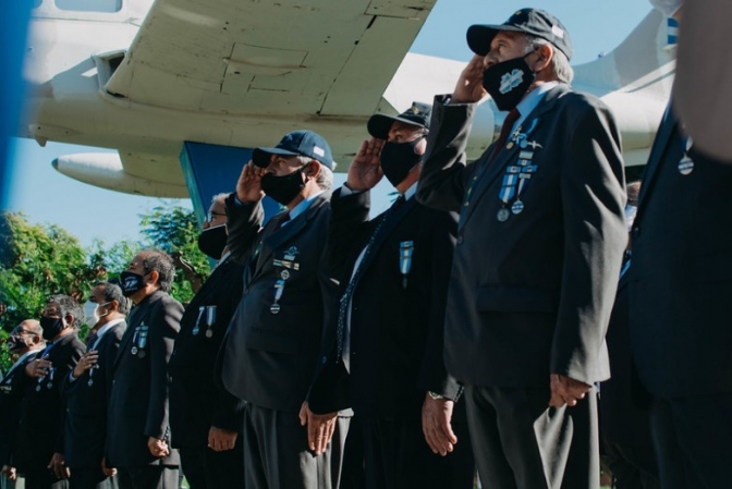 Uñac envió un proyecto de ley para reconocer la antigüedad de los veteranos de guerra