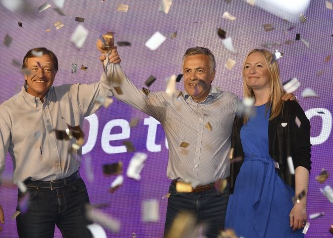 Cornejo agradeció haber sido electo gobernador &quot;por el voto popular&quot; y llamó a votar a Bullrich