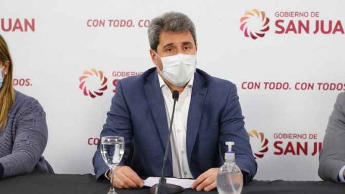 El gobernador Uñac anunció el regreso a la Fase 1 de aislamiento