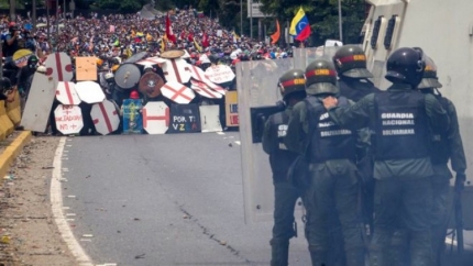 Venezuela: un muerto en otro d&iacute;a de protestas y enfrentamientos
