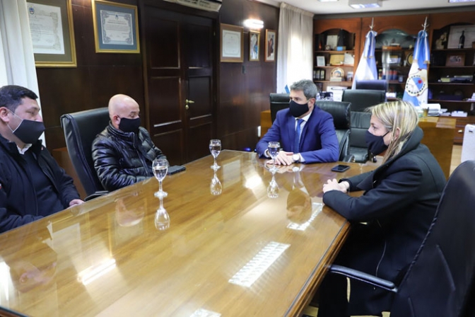 Uñac se reunió con el secretario general de UTA San Juan