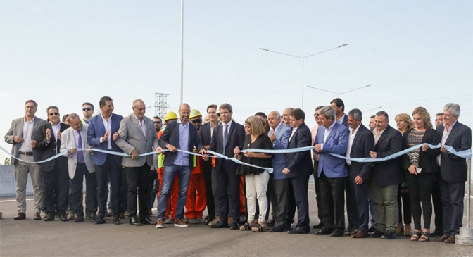 Uñac junto a Dietrich inauguraron un tramo de la ruta 40