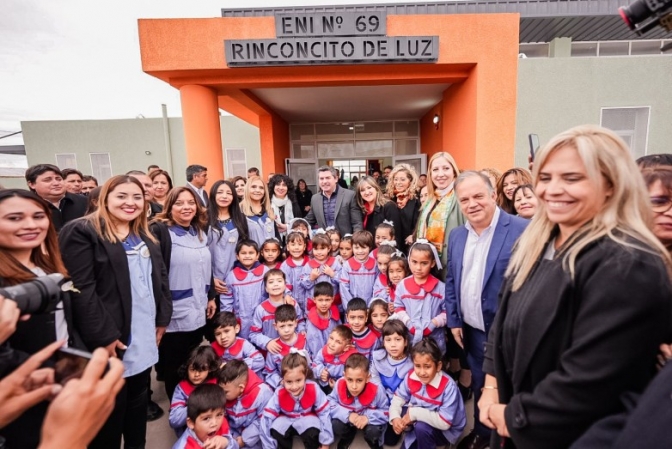 Orrego inauguró la ENI N° 69 “Rinconcito de Luz” en Pocito