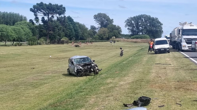 Un adolescente de 14 a&ntilde;os provoc&oacute; un tr&aacute;gico choque en Chivilcoy: un muerto y varios menores heridos