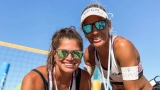 Fernanda Pereyra (izquierda) junto a Ana Gallay (derecha) luego de haber ganado la tercera fecha del Circuito Argentino de beach v&oacute;ley en Chapadmalal, Buenos Aires. Gentileza de Fernanda Pereyra (Instagram).