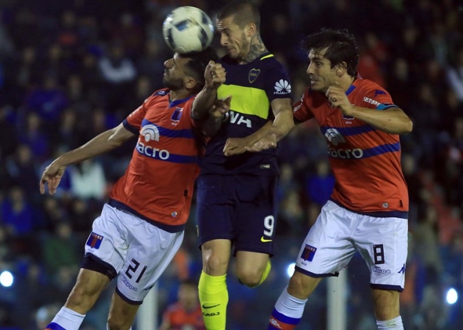 Boca empató ante a Tigre