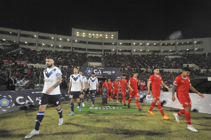 Independiente fue muy superior a Vélez y avanzó en la Copa Argentina en Jujuy