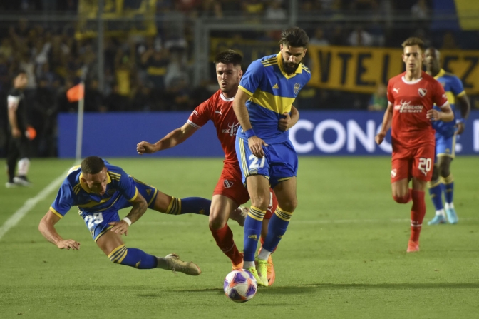 Boca e Independiente igualaron sin goles en la apertura del triangular de San Juan