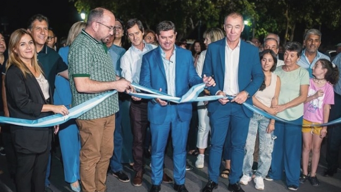 Orrego inaugur&oacute; la repavimentaci&oacute;n de calles clave en el barrio STOTAC de Rivadavia