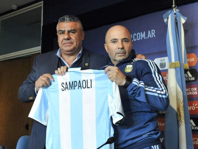 Sampaoli anunció que formará un equipo que &quot;respete la historia del fútbol argentino&quot;